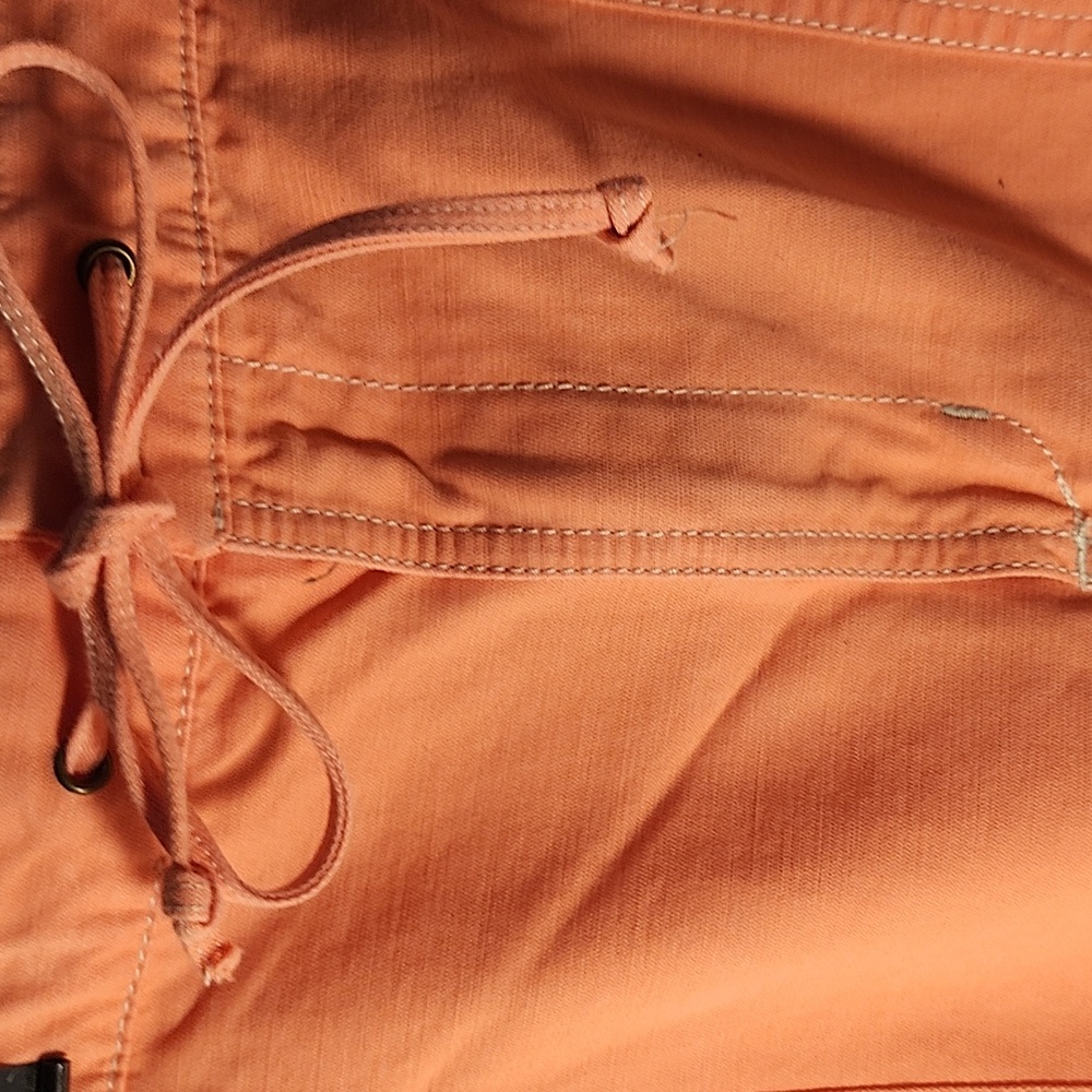 Eddie Bauer- Peach/Coral colored denim skirt - sz 12 - Picture 5 of 8